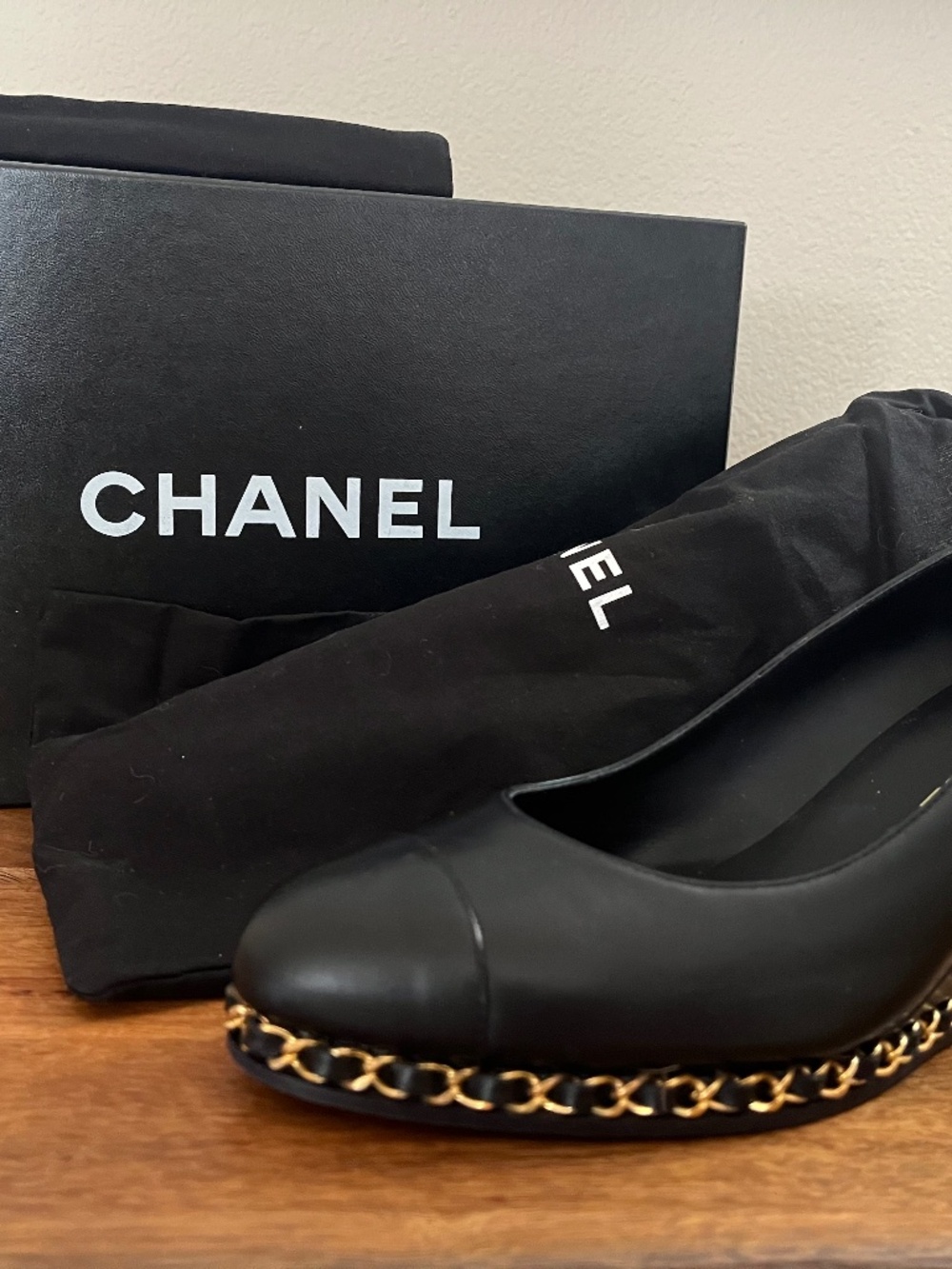 Chanel Pumps